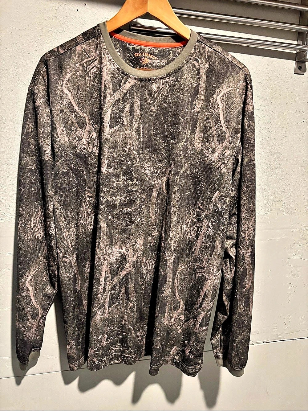 Reel Legends Men's Abstract Long Sleeve Shirt